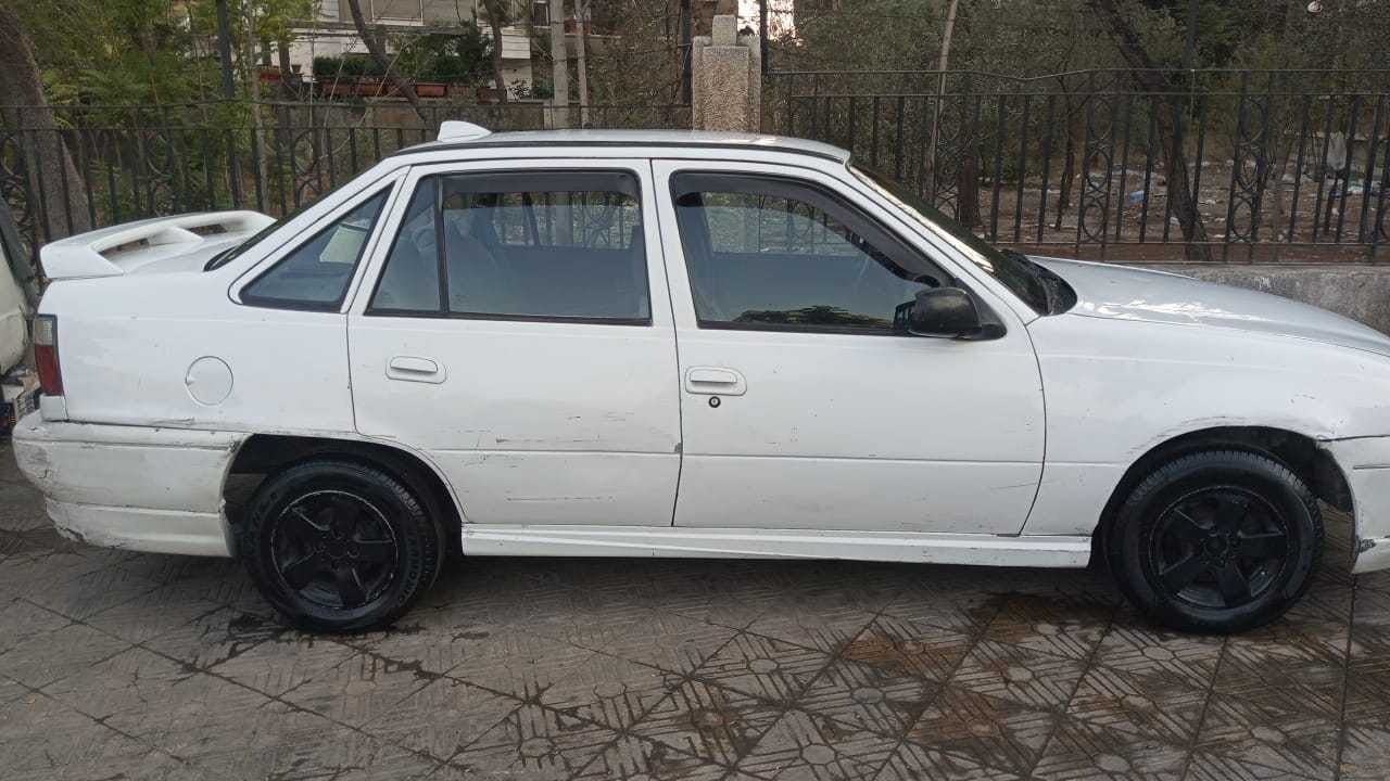 سيارة دايو سيلو - 2